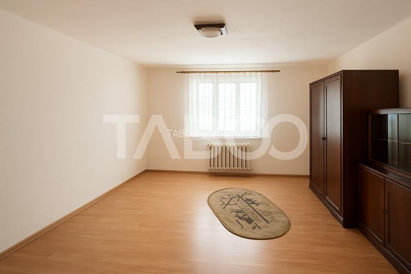 Casa COMISION 0% individuala cu 2 corpuri curte 900 mp in Cisnadioara - 5