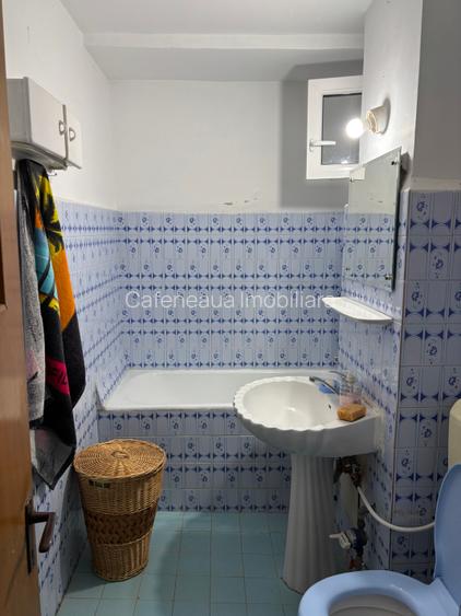 3 camere Drumul Taberei-Aleea Campul cu Flori bloc OD - 4