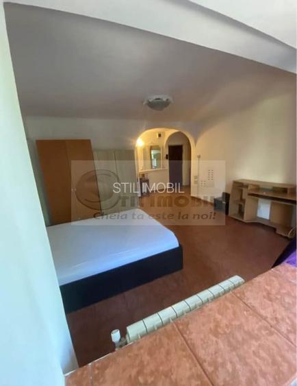 Apartament 1 camera decomandat etaj 1 Gara 107.000 euro - 3