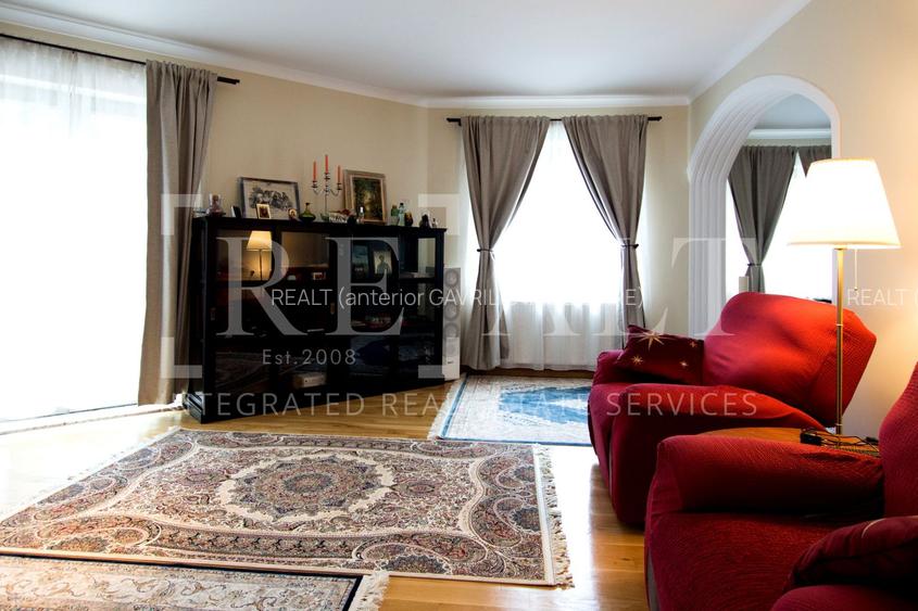 Vanzare casa, vila 7 camere | Premium, Individuala, Renovat 2023 | Snagov - 3