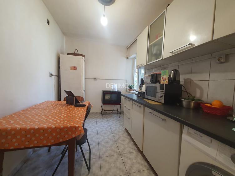 TOMIS NORD-PIATA CIRESICA APARTAMENT CU 4 CAMERE 85 MP - 3