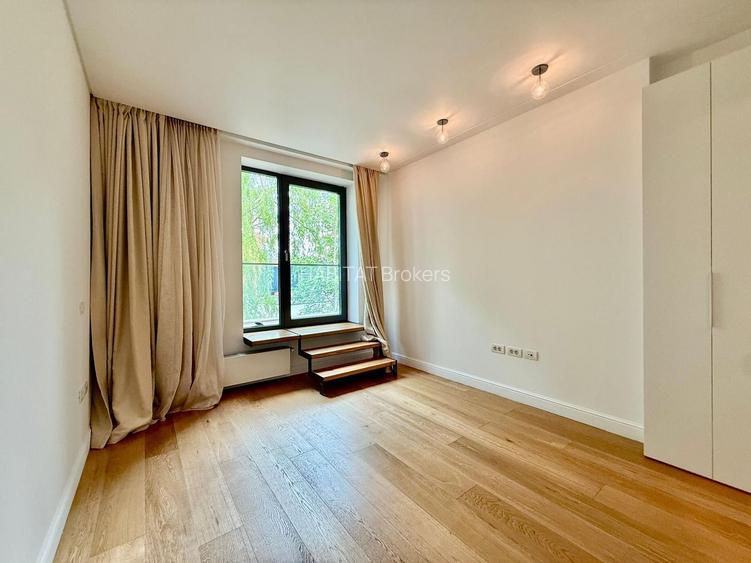 Refined Luxury Residence | Exclusive Villa with Private Spa - 27