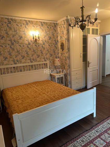 VILA CU IZ PROVENSAL  CU TEREN GENEROS SI PISCINA EXTERIOARA INCALZITA - 29