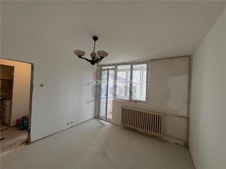 Titan - Steriadi - Complex - 3