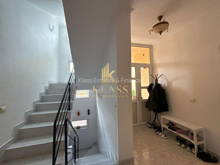 Vila Nemobilata de Inchiriat  Bd. Pipera Voluntari - 8