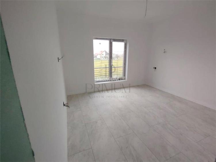 Duplex 5 camere - bucatarie separata - toate utilitatile - 8