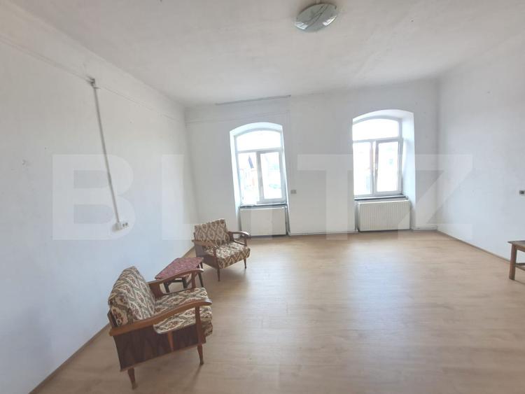 Casă ideală pentru locuință sau investitie, 57 mp, zona Codlea - 5