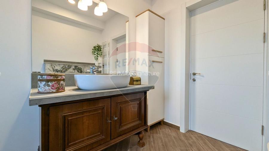 Vilă nouă de Vânzare in Balotești Ultrafinisată 5 Camere - 45