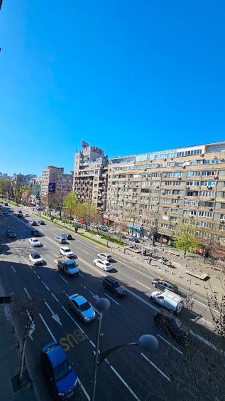 Apartament 2 cam la metrou P-ta Universității  - 8