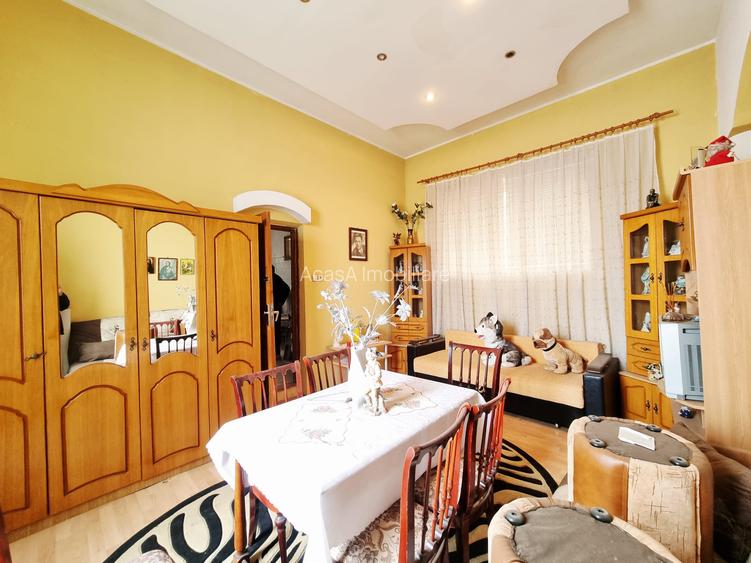 Casa situata intr-o zona buna a orasului - 7