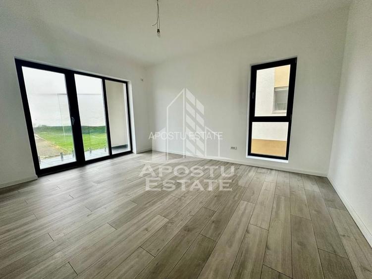 Apartament cu 2 camere, decomandat, etaj 1, zona Planetelor din Giroc. - 2
