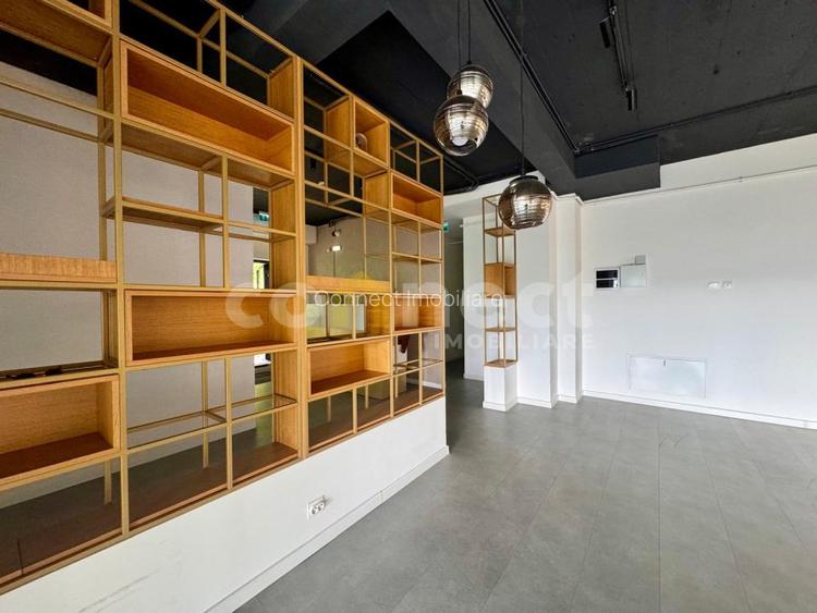 De inchiriat spatiu comercial 208 mp utili, 4 locuri parcare | Taietura Turcului - 2