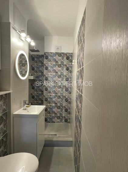 //4 CAMERE// ZONA 9 MAI// - 5