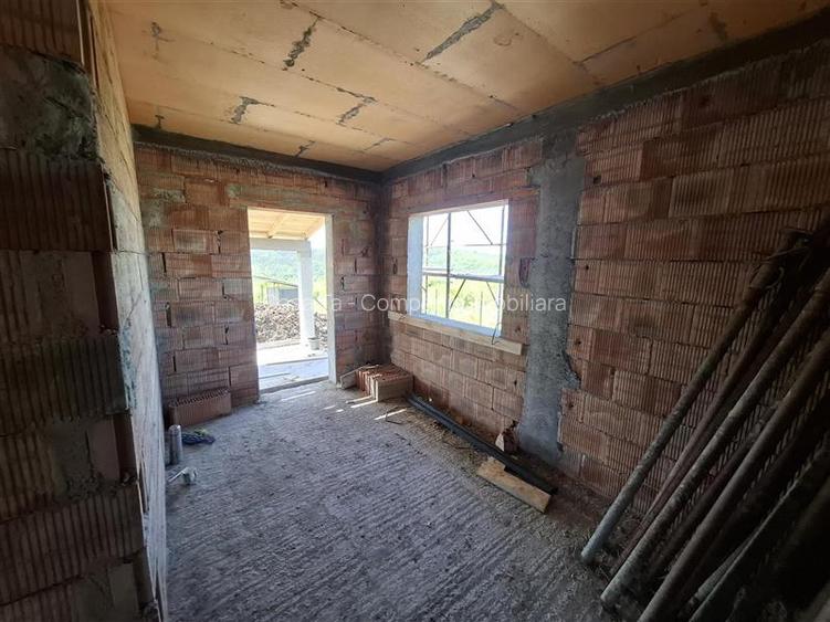 Vila 4 camere Valea Adanca intersectia 5 drumuri - 17