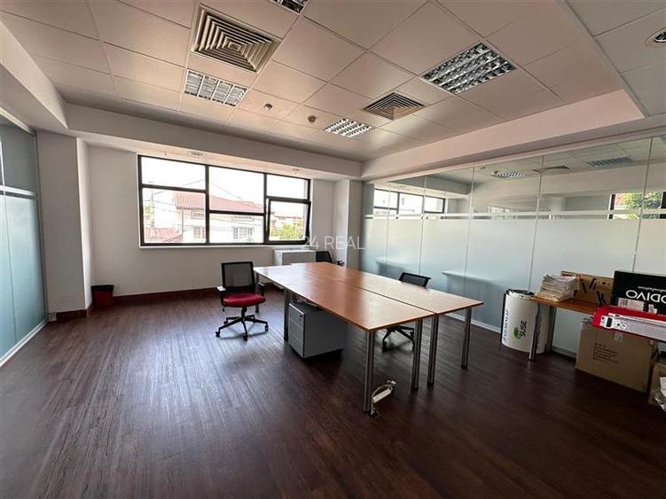Spatii de birouri in cladire unica - de la 100 mp - 8