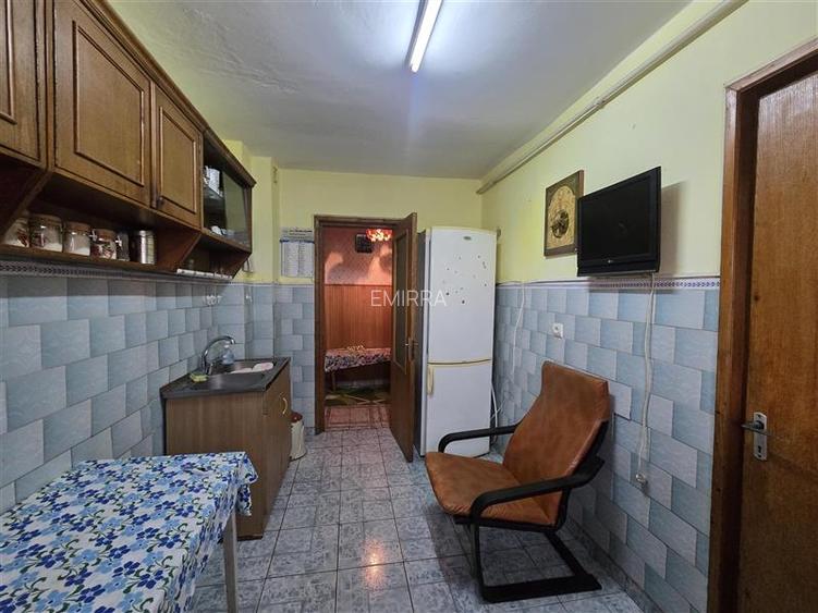 Apartament 2 camere de vanzare in Bacau zona Milcov - 5