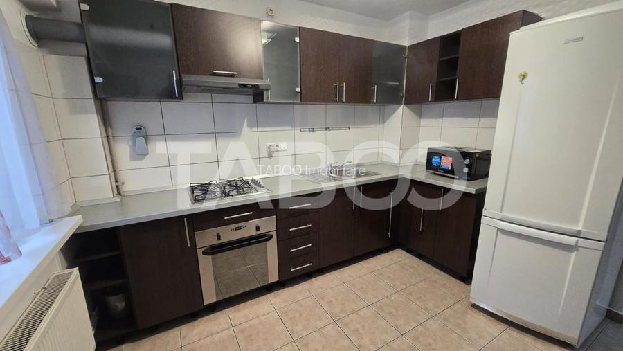 Apartament de inchiriat 3 camere mobilat utilat bloc cu lift Turnisor - 4