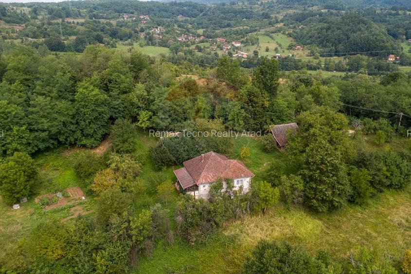 Casă / Vilă cu 3 camere de vânzare - 16