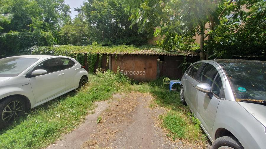 Teren fara casa construita pe el - 8