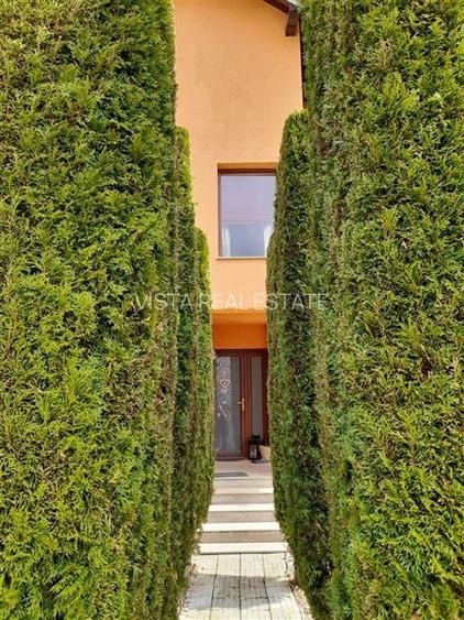 Vila  5 camere, teren 1500mp, zona linistita langa padure, cartier Primaverii, R - 15