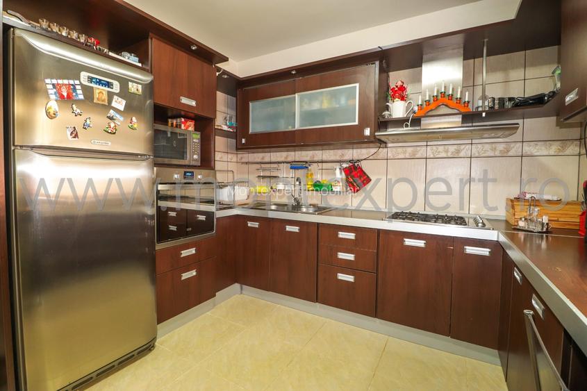 Busteni - vila de vanzare langa viitorul centru sportiv olimpic! - 3