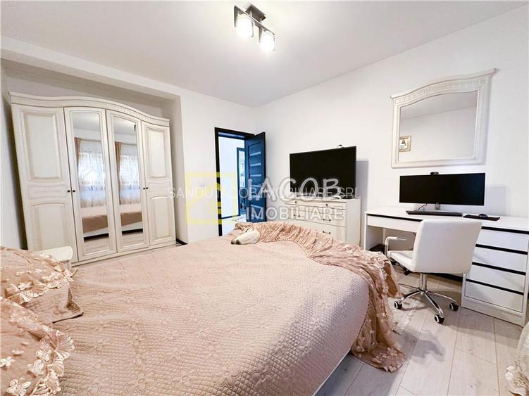Casa de inchiriat in Hemeius, Garaj, Terasa cu gratar - 5