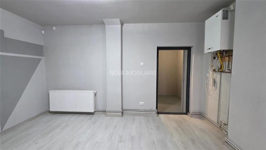 Zona Vlahuta - spatiu comercial - 10