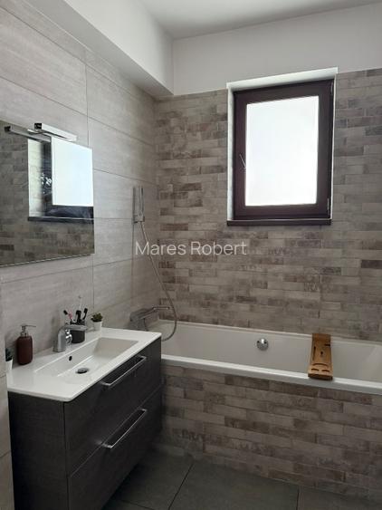 100 MP, Terasa, Proprietar, Bloc Mic, Interior Caramida - 9