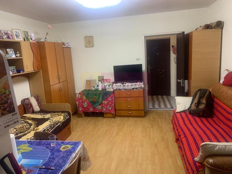 Garsoniera, 31mp, Metrou Aparatorii Patriei - Grand Arena - 2