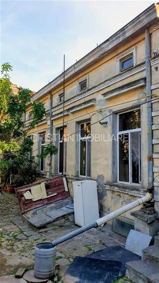 Casa Boiereasca 4 camere 260mp utili teren=575mp Ultracentrala - 9