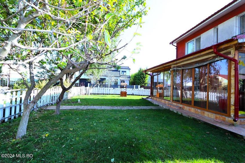 Cumpana - Del Sole, Str. Padova 4, vila P+M, teren pe colt de 397 mp! - 29