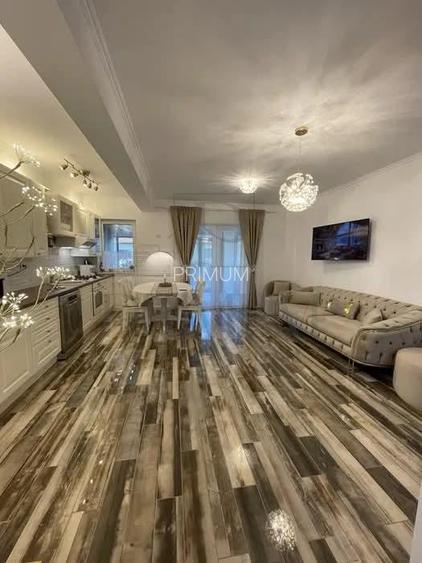 Apartament in casa insiruita - zona buna - mobilat utilat - curte amenjata - 3