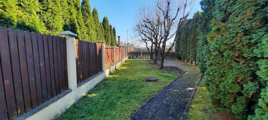 De vanzare casa 5 cam, singur in curte, Cal. Voinicenilor, Zona Horgosa - 5