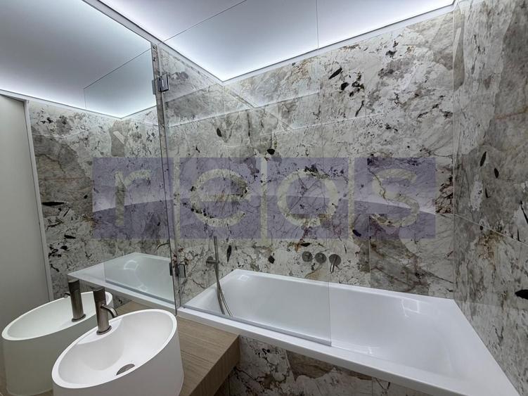 VANZARE APARTAMENT 80MP | 3 CAMERE | MOBILAT-UTILAT LUX | TERASA 24MP