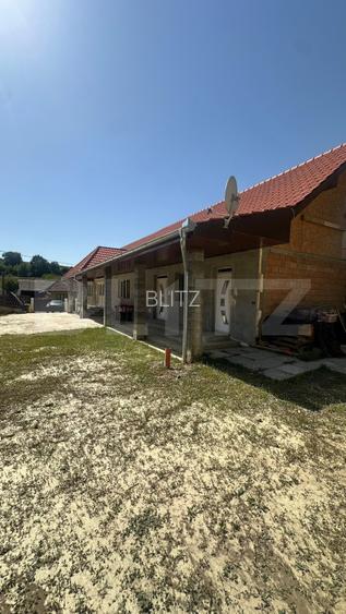 Casa individuala, 338.95 mp, teren 1.810 mp, zona Cristesti - Valureni