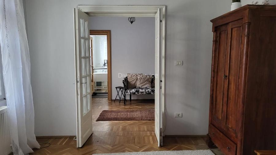 Inchiriere casa 2 camere renovata curte 100mp Cotroceni metrou Eroilor - 2