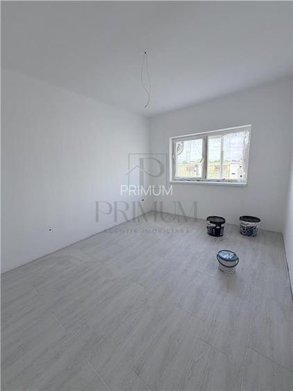 Duplex pe plan - compartimentare practica - 3 bai - teren 375 mp - 9
