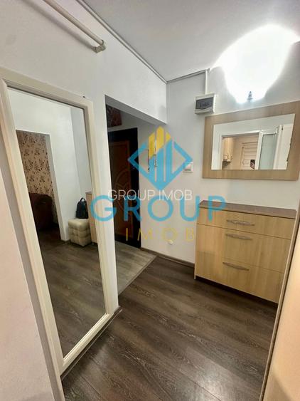 Apartament 3 camere semidecomandate de vânzare – Bacău, zona Milcov etaj 2/4 - 4