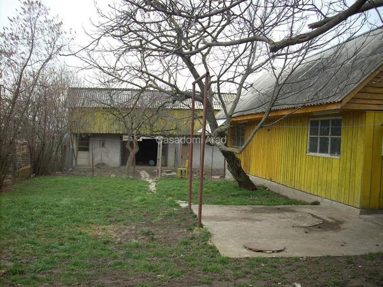 Casa cu 3.300 mp teren, in Vladimirescu! Ideal ansamblu rezidential! - 3