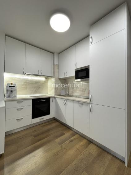 Apartament ultrafinisat cu 3 camere, 2 bai si parcare in Viva City - 6