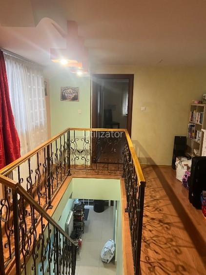 Casa de vânzare -zona Arcasilor - 10