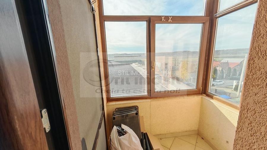 Apartament 2 camere cu parcare Valea Lupului - 380 euro - 5