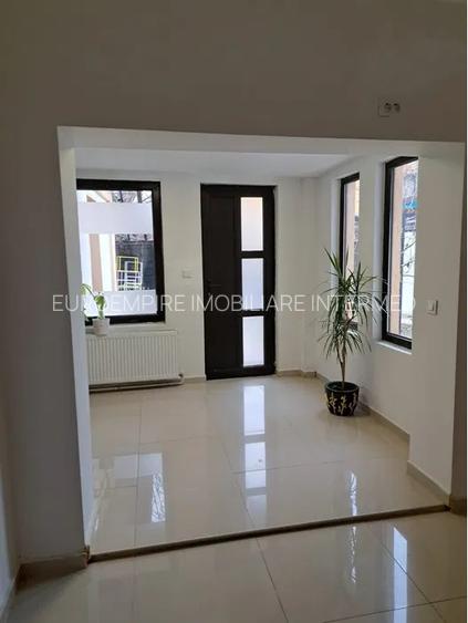 Vila de inchiriat Trocadero - 6