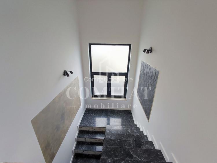 Casa individuală finisată | teren 495 mp | Dezmir - 14