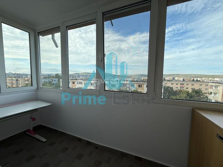 Apartament spatios cu 4 camere si parcare in zona Interservisan - 11