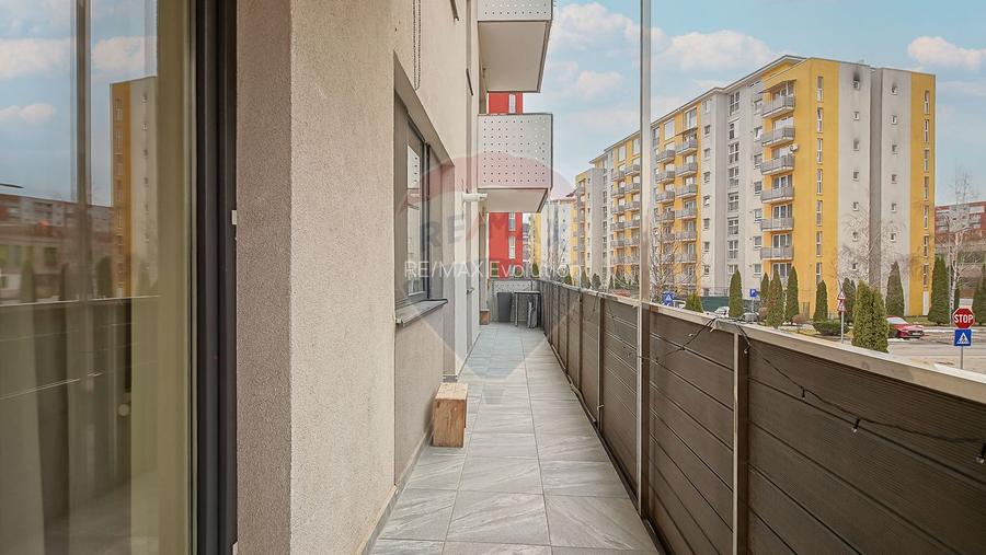 COMISION 0| 3 CAMERE|2 BAI CU GEAM|PREMIUM MOBILAT UTILAT,14 MP BALCON - 15