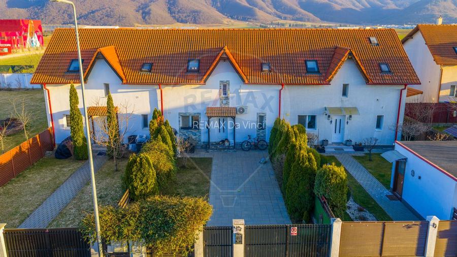 Casă / Vilă cu 4 camere de vânzare în zona Central - 51