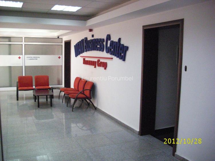 Proprietar- Inchiriez birouri vis a vis de Mll Vitan - 38 mp  - 7
