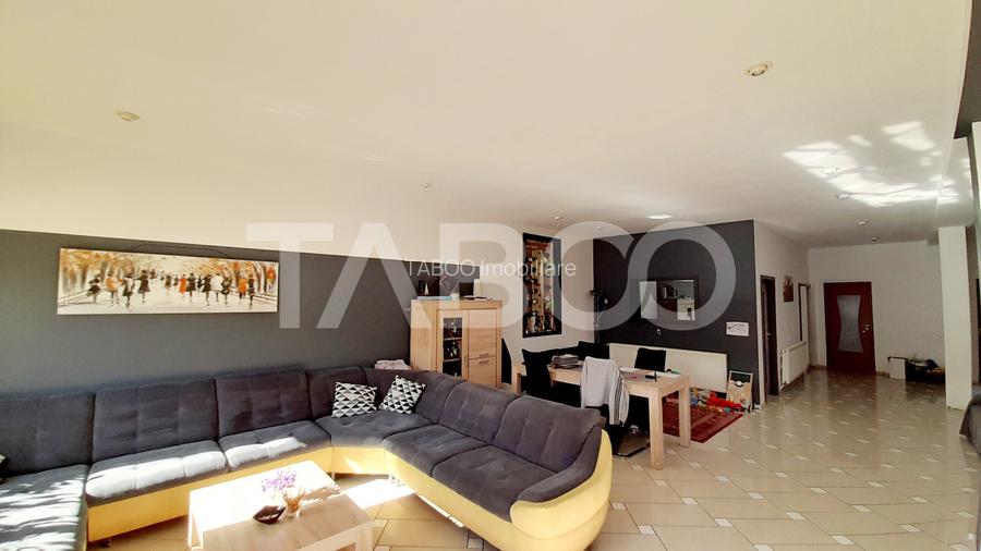 Pensiune si casa in centrul Sibiului cu business functional - 4