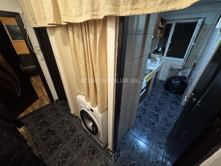 Apartament 2 camere zona Km 4 5 - 9